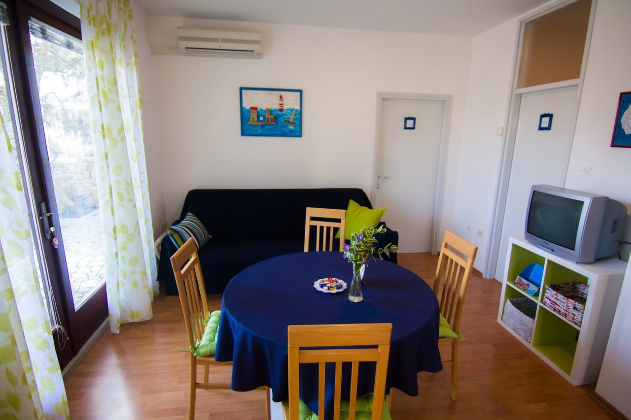 Appartamento Elida Krk Town Esterno foto